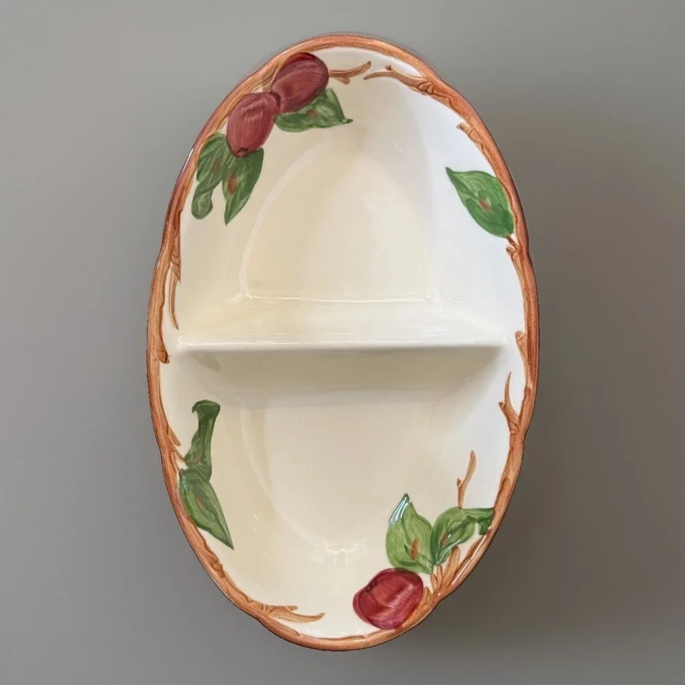 VTG Franciscan Apple Oval Divided Serving Bowl Gladding McBean TV Screen Mark